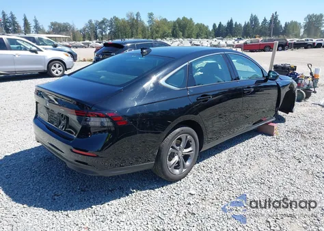 2024 Honda Accord Ex из США, поврежденный, VIN 1HGCY1F32RA032678